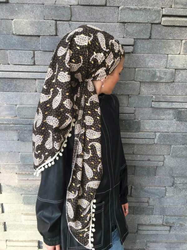 מטפחת משולש ענק דגם "בלאק"