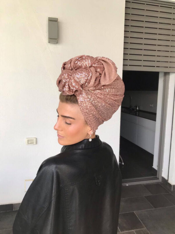 מטפחת פייטים עדינים ורדרדה